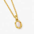 Pretty Aura Necklace