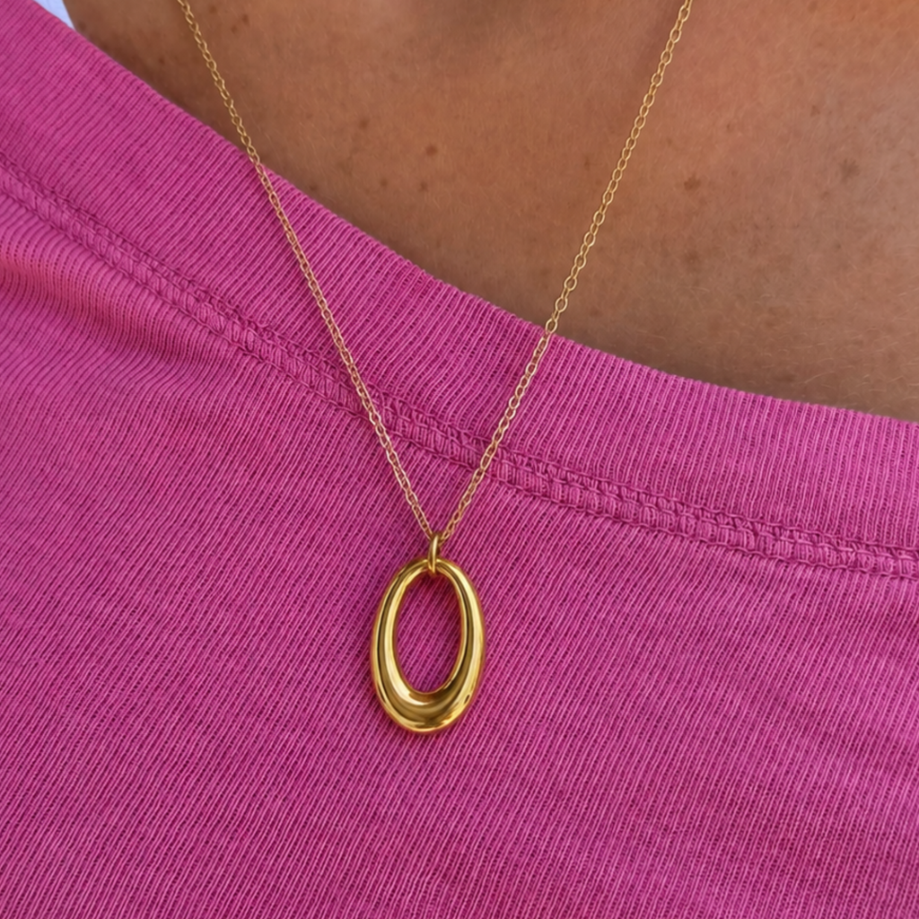 Core Loop Necklace