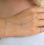 The Slide On Hand Chain Collection