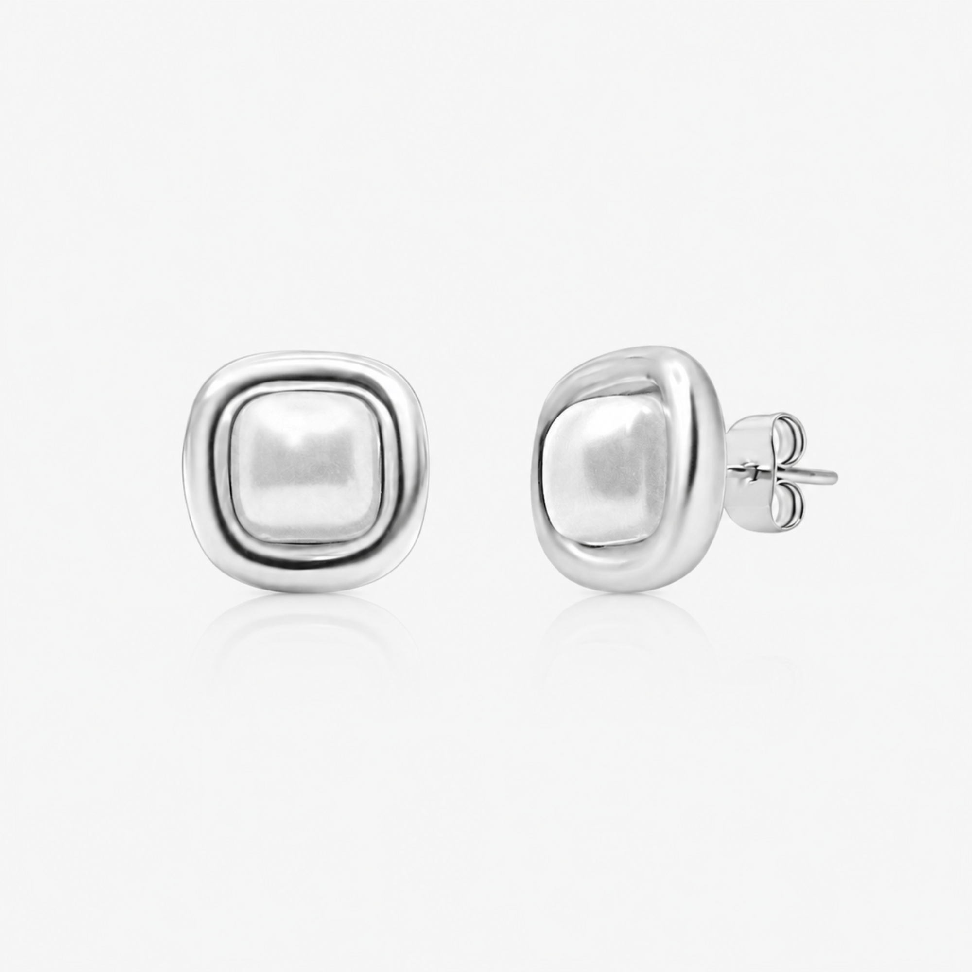 Daisy Dreams Pearl Earrings