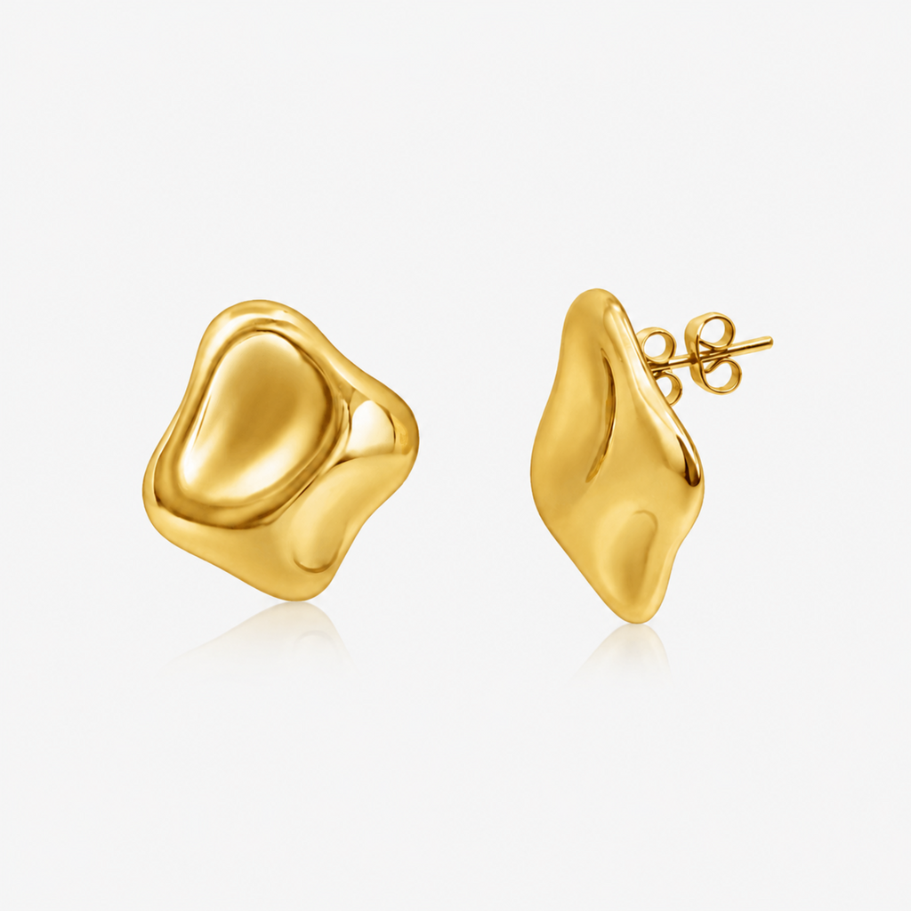 Cloud Kiss Earrings