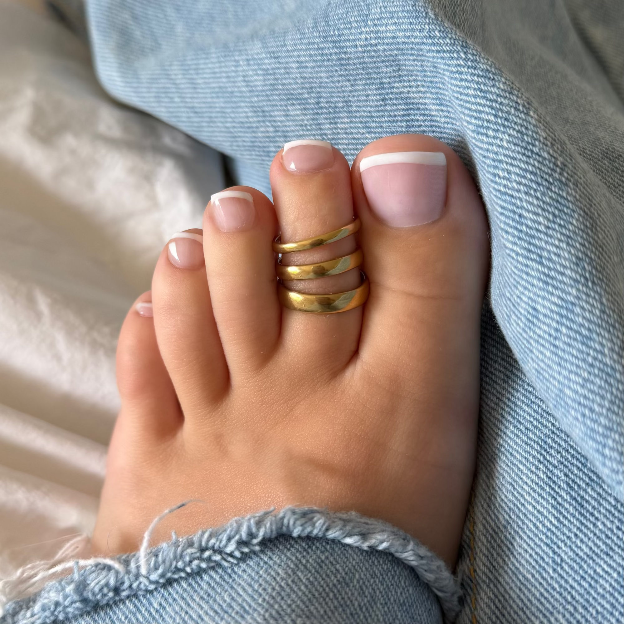 Bare Glow 3-Piece Toe Rings Set