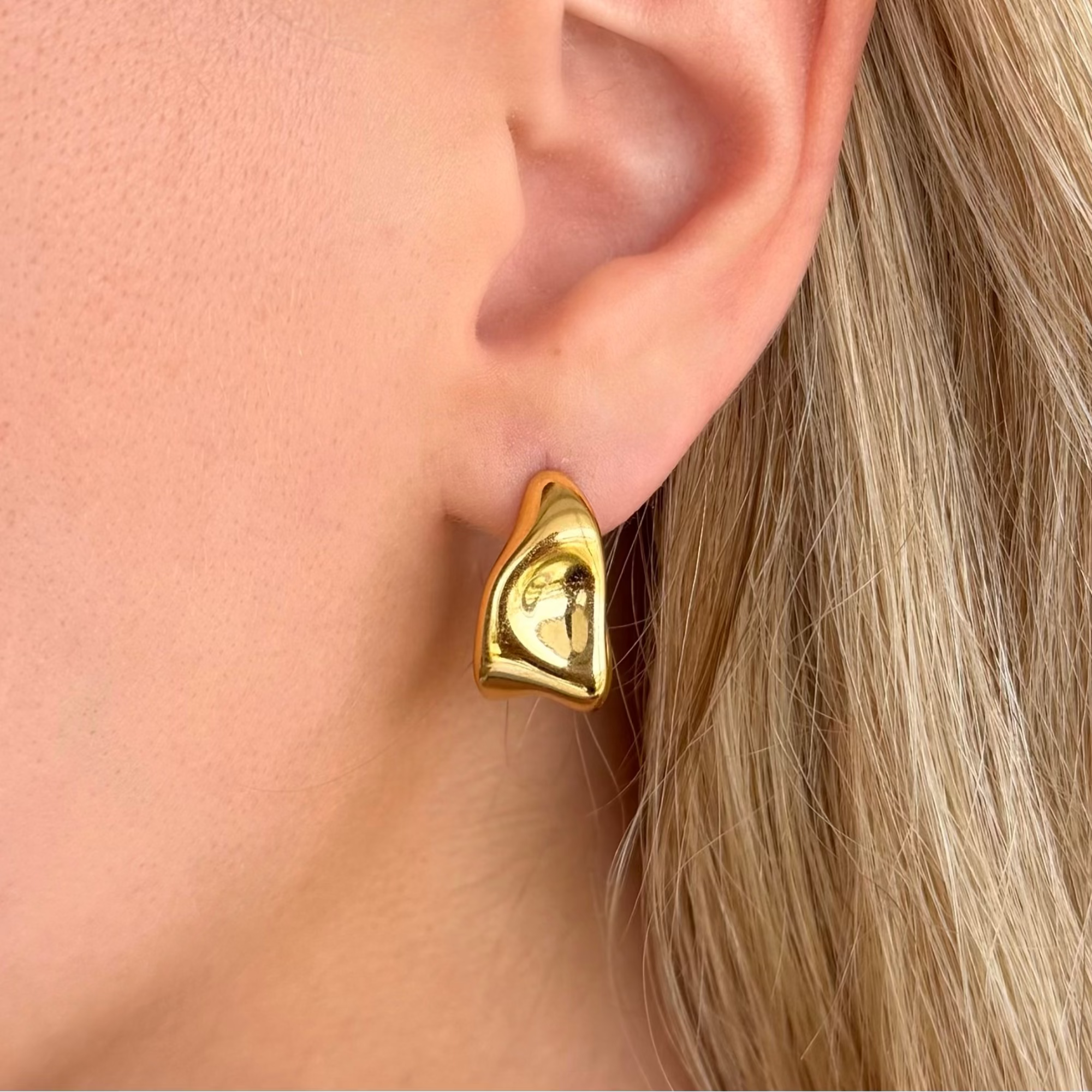Liquid Dreams Hoop Earrings