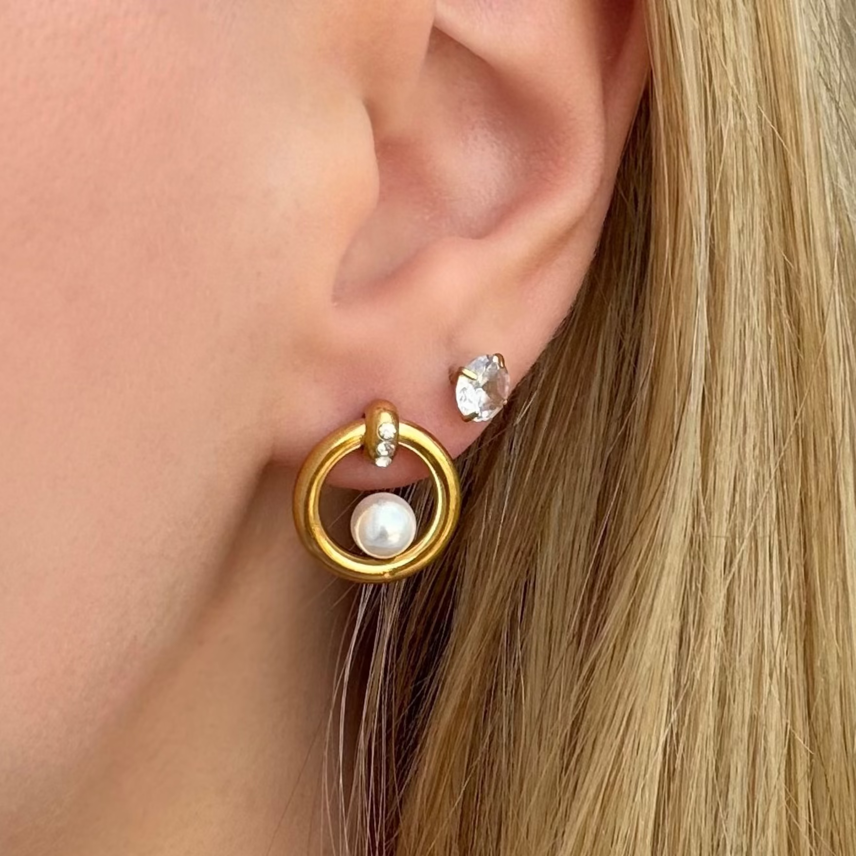 Halo Pearl Earrings