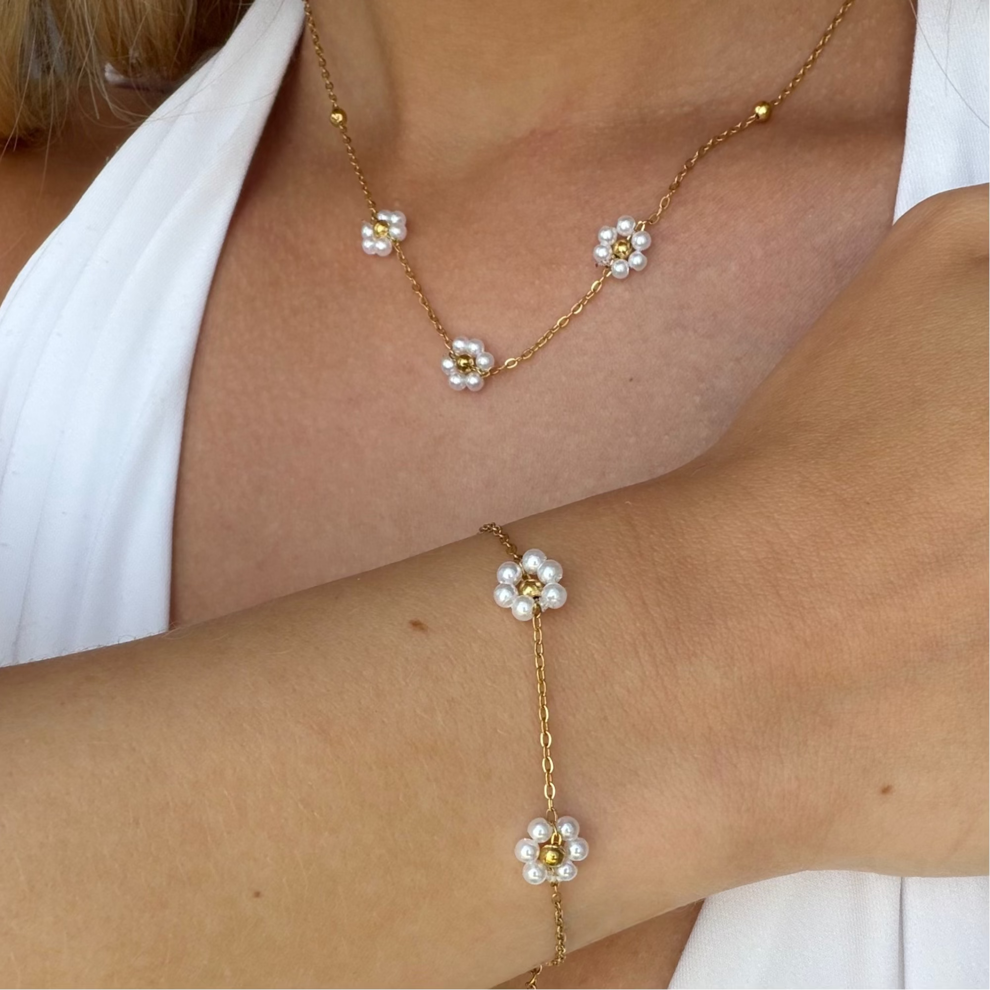 Daisy Summer Necklace & Bracelet 2 Piece Set