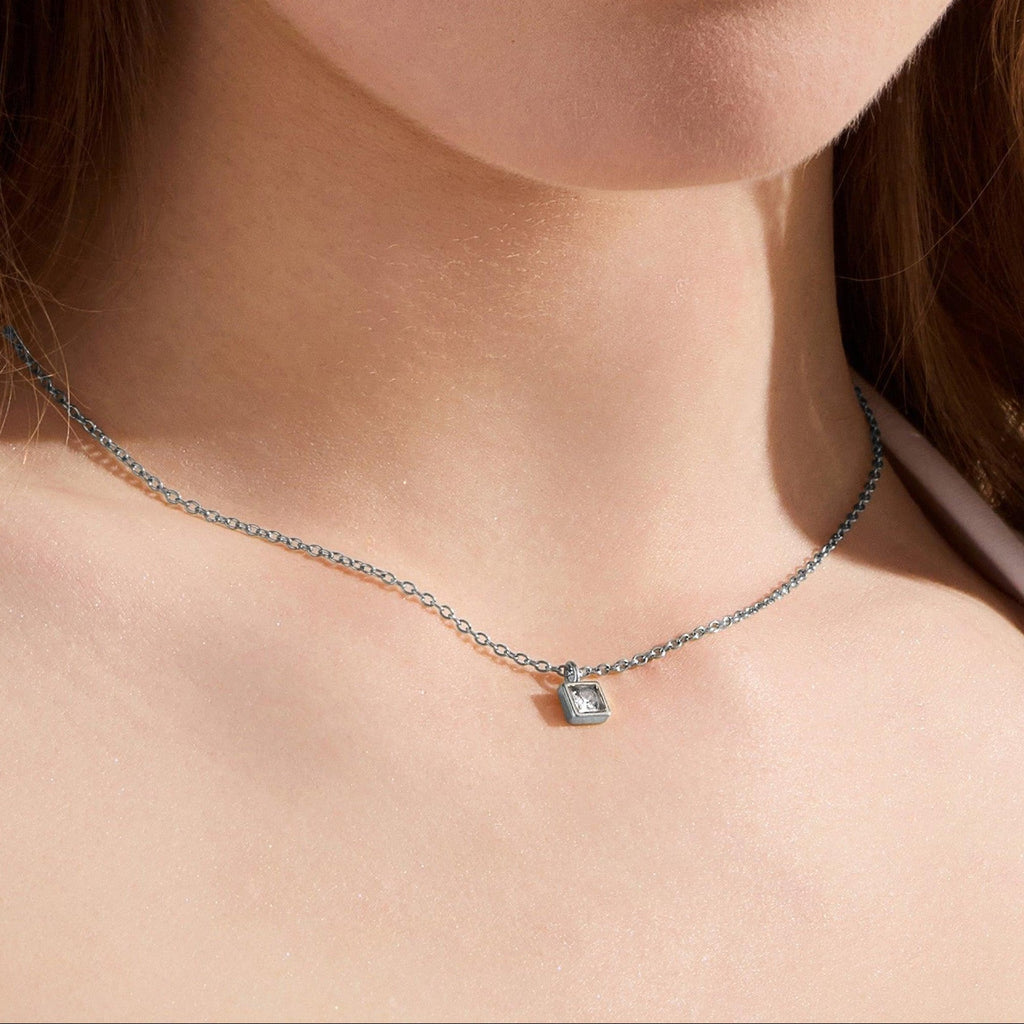 Faye Birthstone Necklace