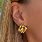 Cloud Kiss Earrings
