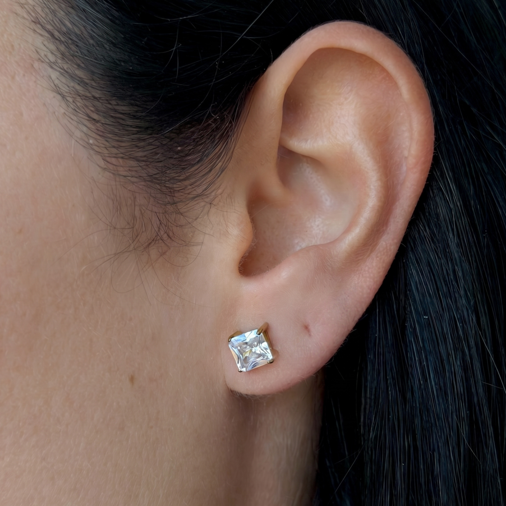 Madonna Square Stud Earrings