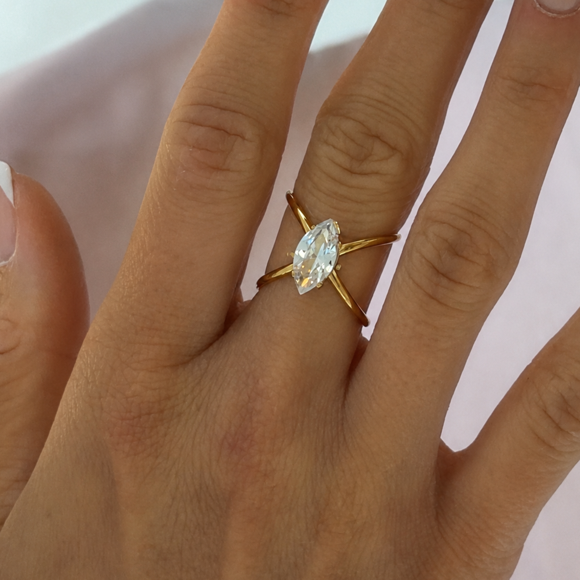 Teardrop Crush Ring