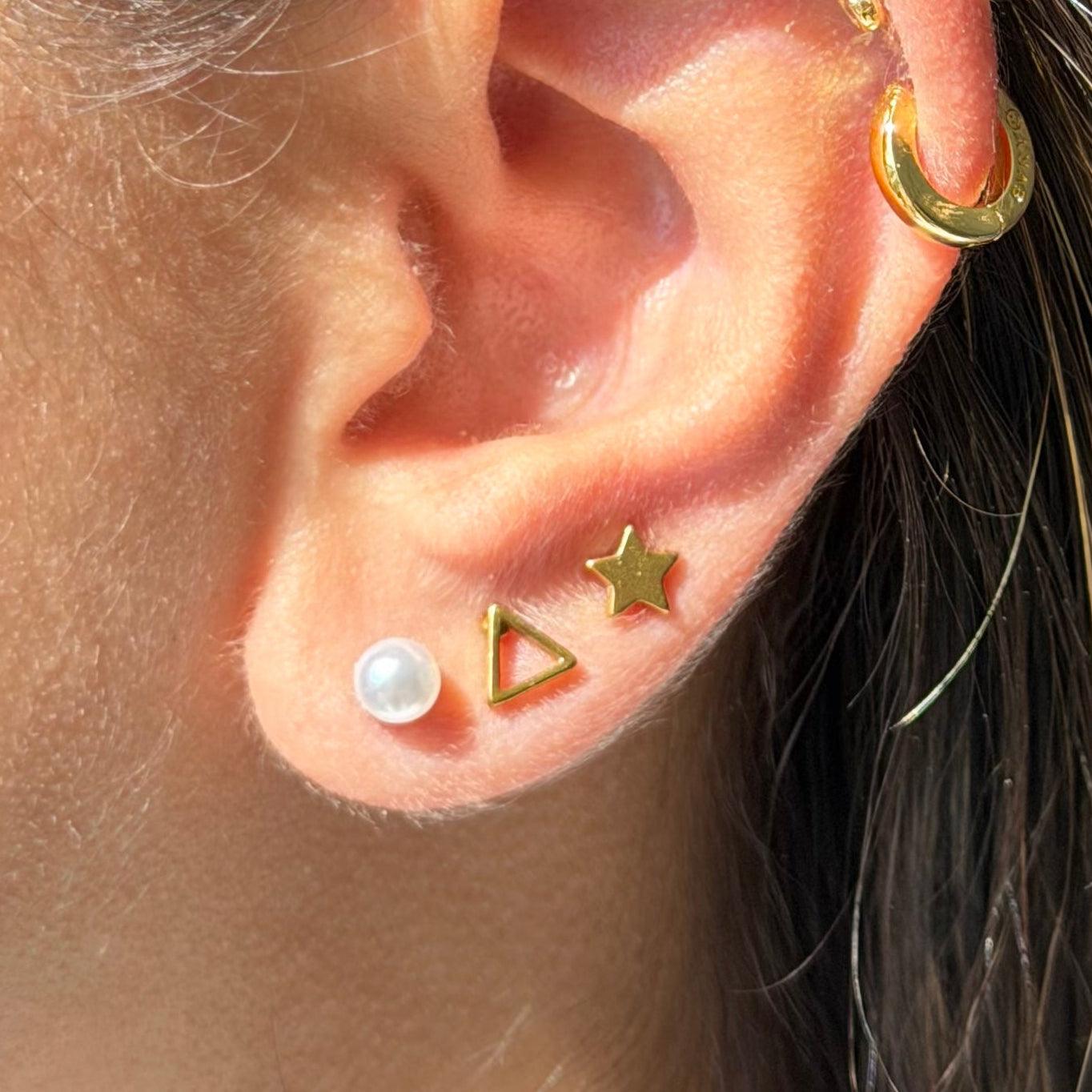 Hey Darling Pearl 3-Piece Flat Back Earrings Set