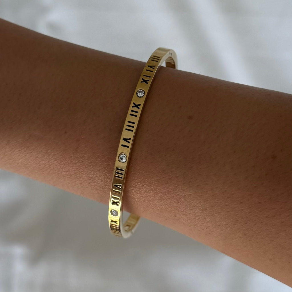 Roman Darling Bangle