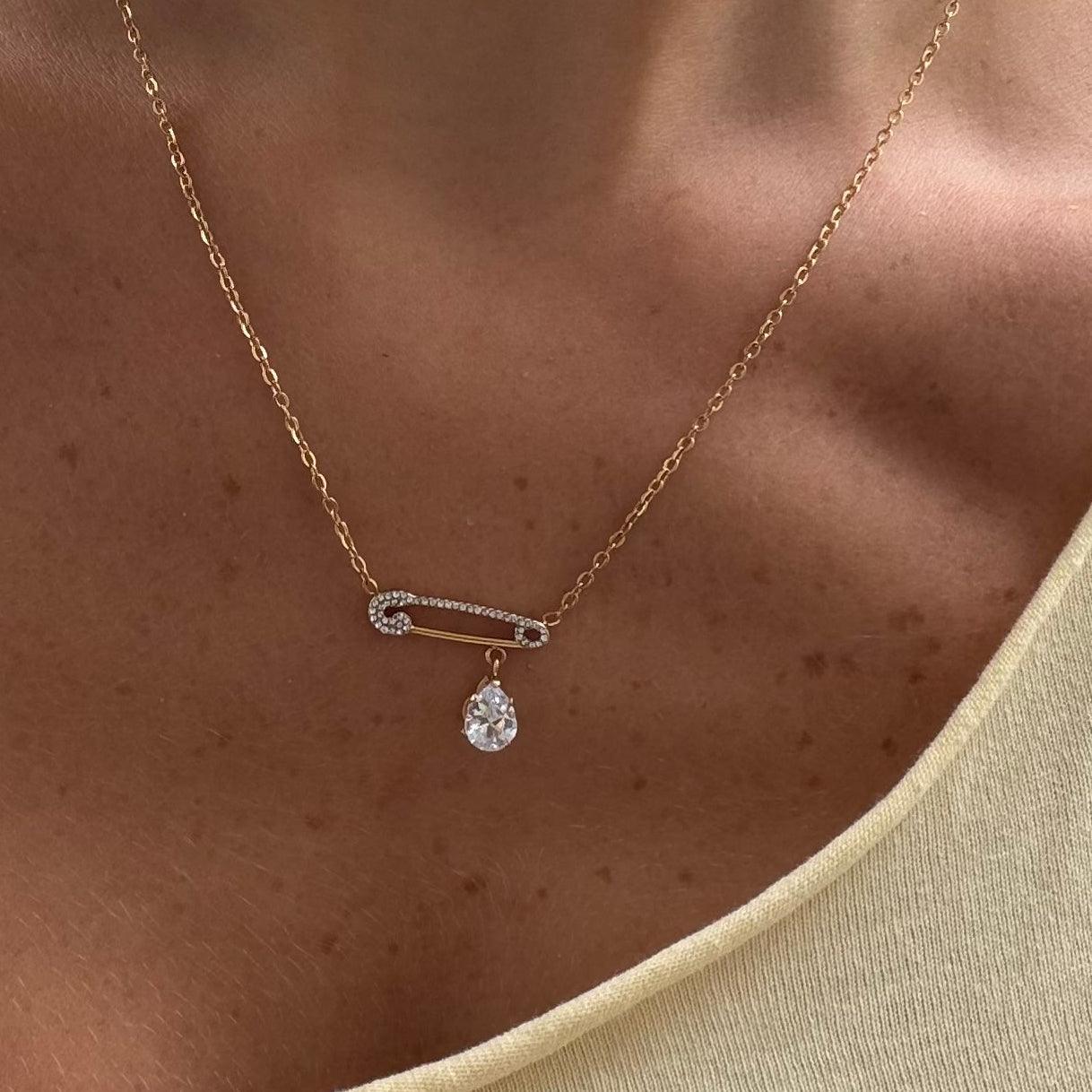 Shiny Pin Necklace