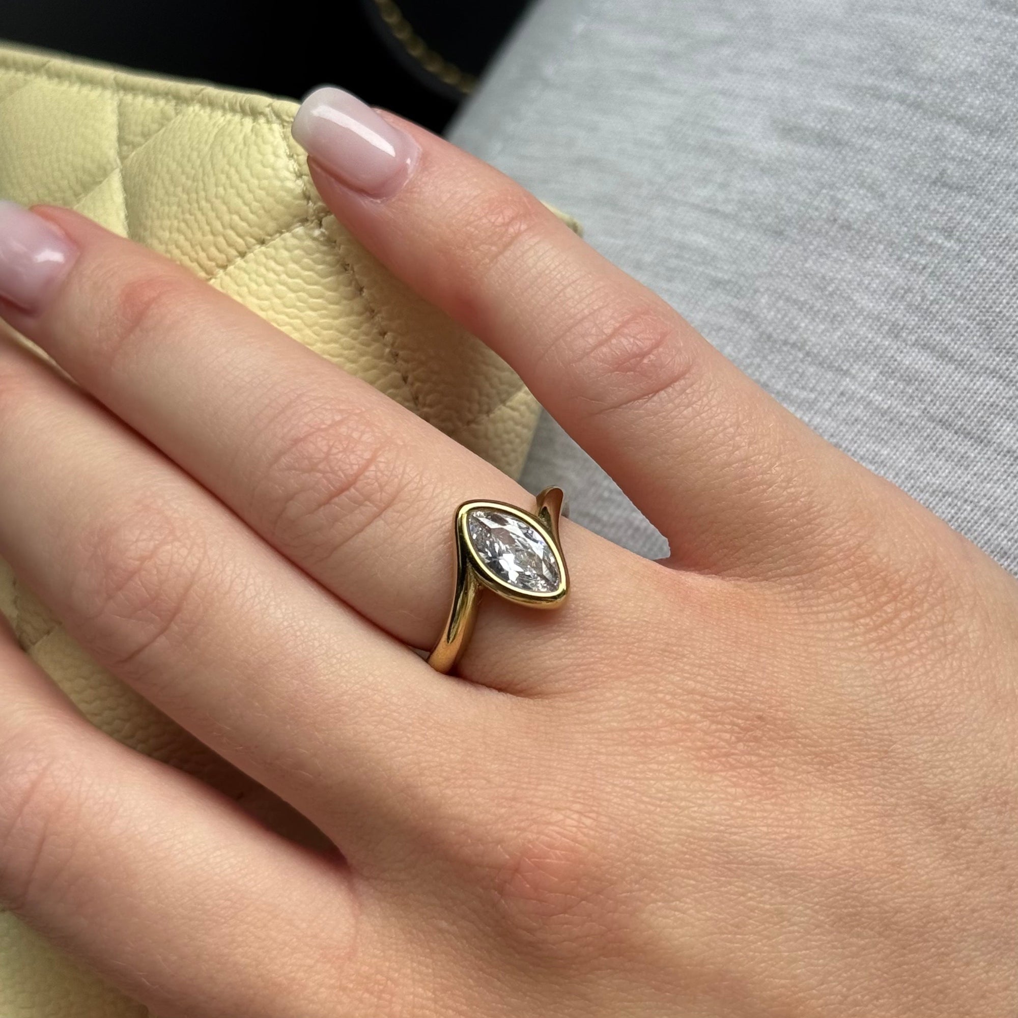 Twinkle Wave Ring