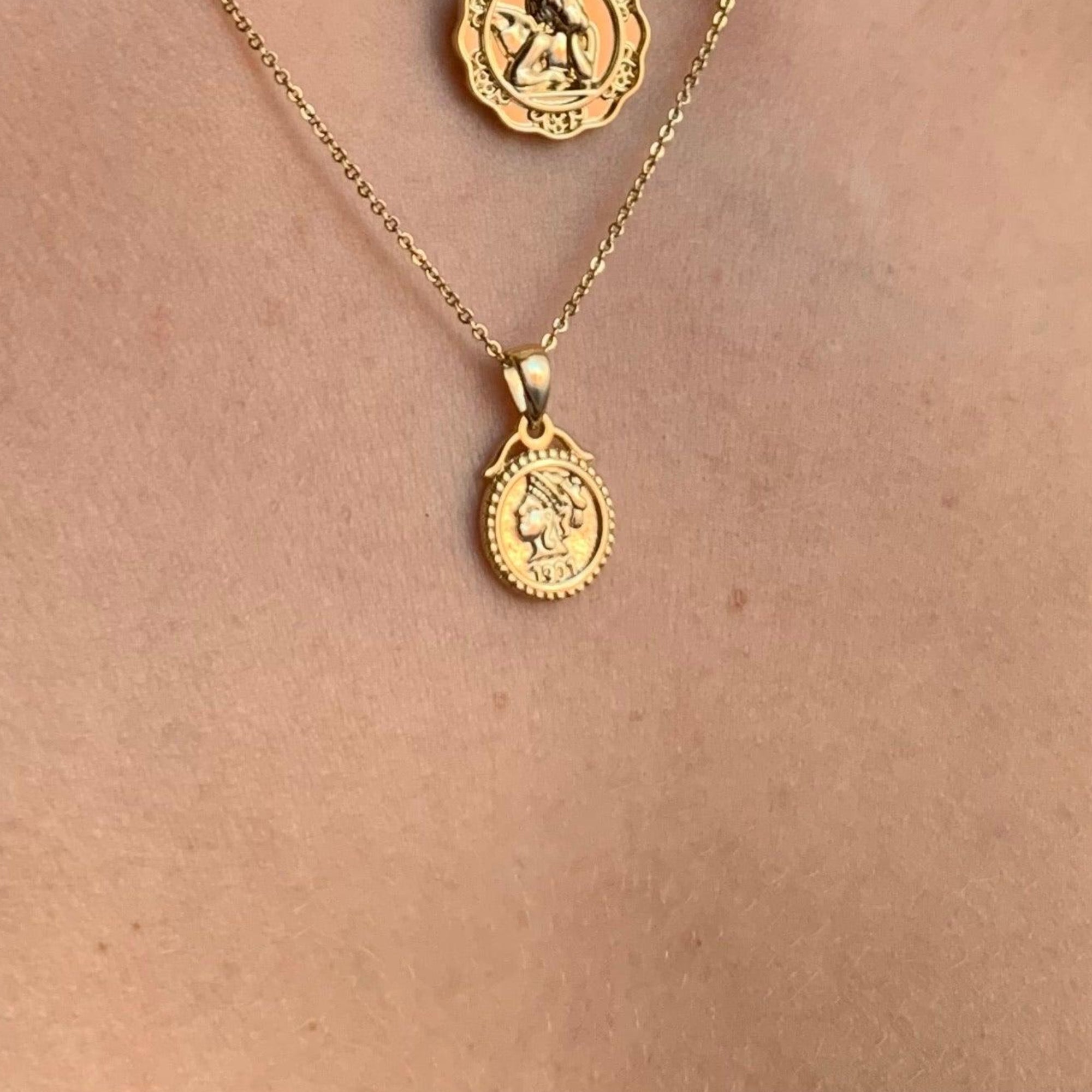 It's Vintage Necklace