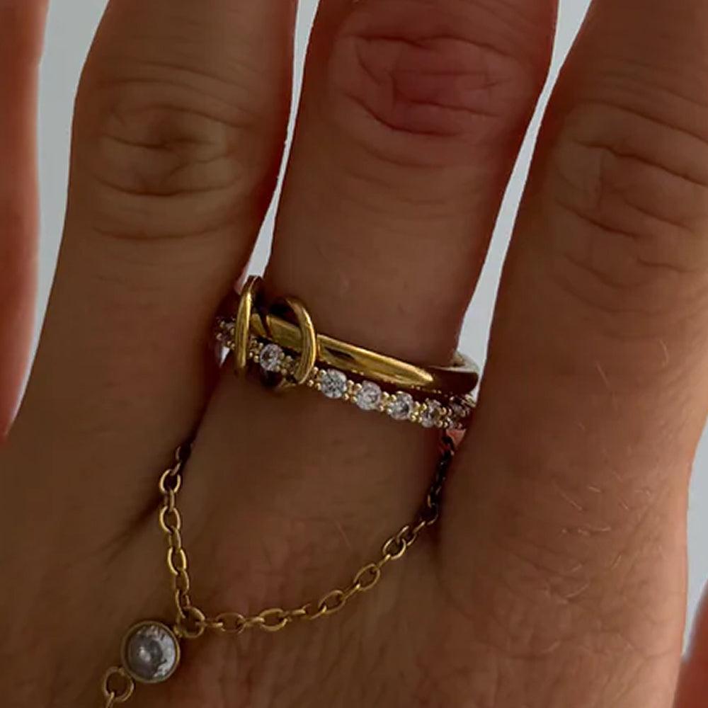 Lost in Hollywood Ring